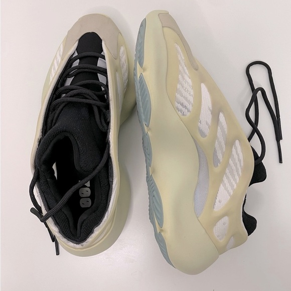 Cream and White Sneakers - Size 5 - Picture 9 of 11